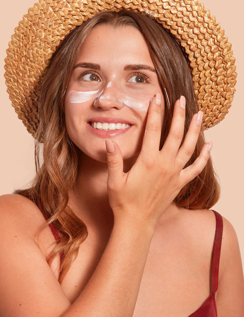 UV-BRONZE BODY - Spray Solar Antiedad SPF50+