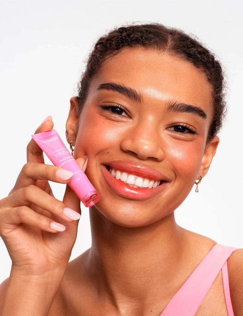 LIP GLOWY BALM SWEET CANDY - Bálsamo Labial