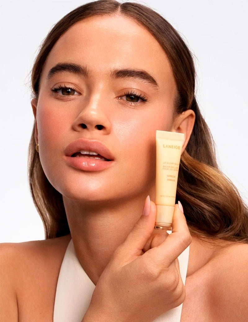 LIP GLOWY BALM VANILLA - Bálsamo Labial